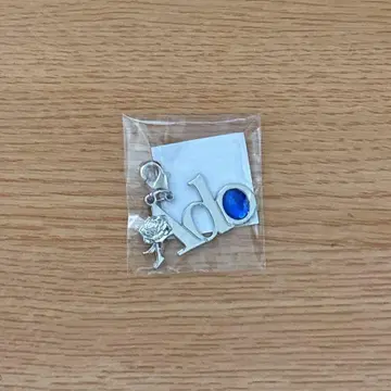 Ado Hibana 가챠가챠 주얼 참