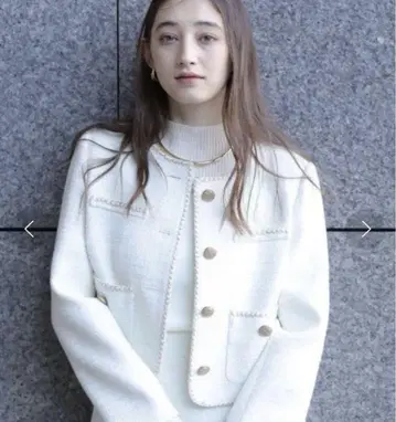 리랜드트루 Rirandture 크롭 트위드 자켓