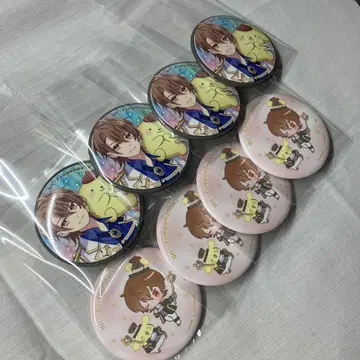컬러풀 피치 우리 산리오 콜라보 캔뱃지
