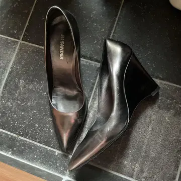 JILSANDER 통굽 처카 부츠 블랙 24cm 가죽