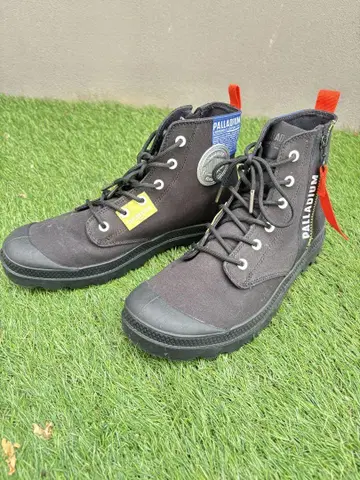 PALLADIUM 블랙 하이컷 스니커즈 택 포함 새상품 UK8 27cm