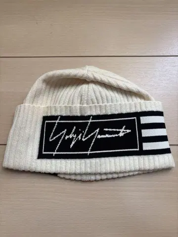 Y-3 니트 모자 비니