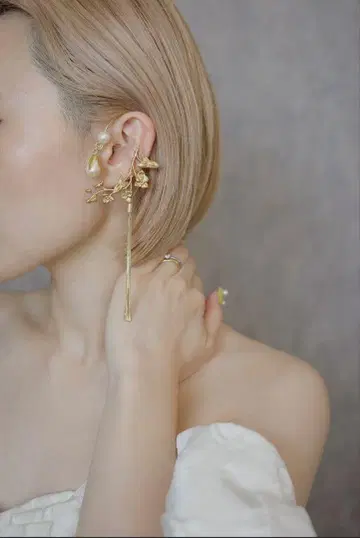 [ 하나뿐인 ] SASSY 와이어 이어커프 귀걸이