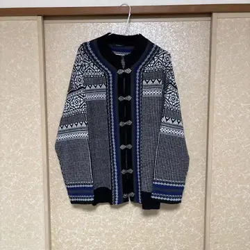 JEANASIS 티롤리안 가디건