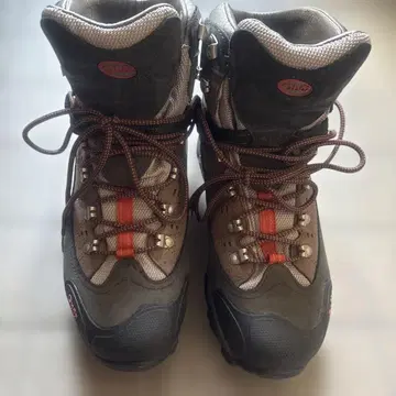 Oboz 등산화 27cm