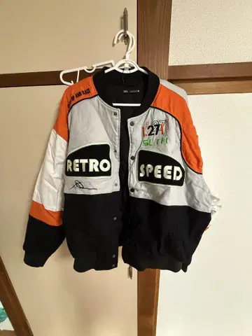 ZARA 바시티 자켓 M 사이즈 오렌지/그레이/블랙