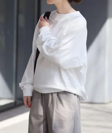 JOURNAL STANDARD 턱 스웨트 셔츠