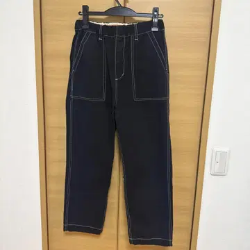 universal overall 블랙 스티치 팬츠