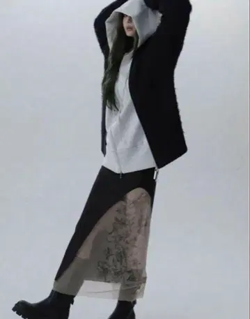 melt the lady lily tattoo skirt