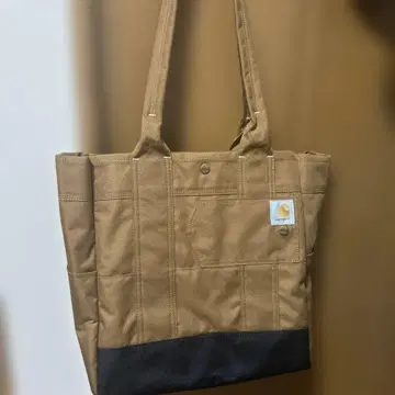 Carhartt 토트백 브라운
