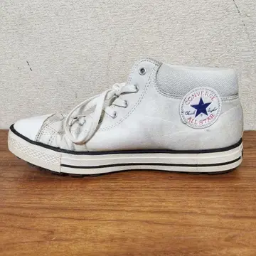 Converse All Star 화이트 하이컷 스니커즈