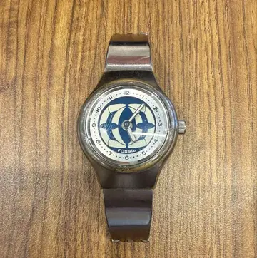 Fossil big tic 00s animation watch y2k