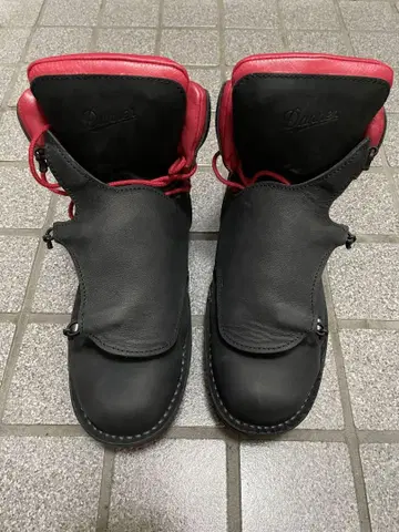 TAIGALIONA x Danner 마운틴 라이트 부츠