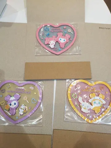TWICE LOVELYS x SANRIO 클리어 러버 코스터