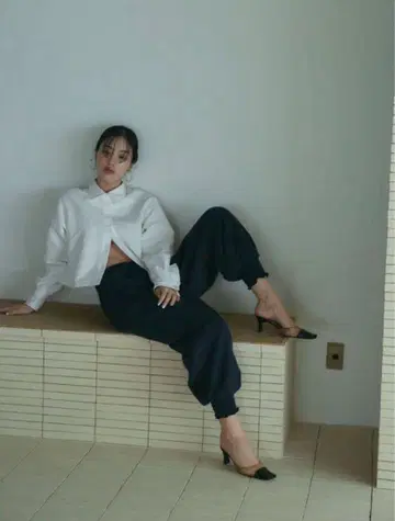 meer. 리브 헤머 스웨트 팬츠 네이비