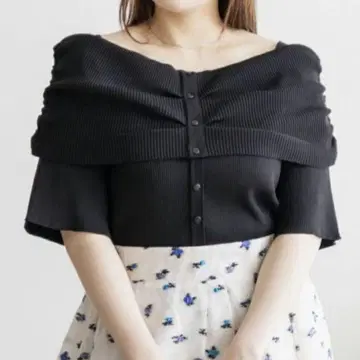 택 포함 새상품! CLETTE 오리지널 프론트 버튼 오프숄더풍 니트