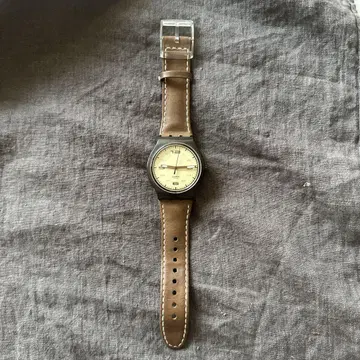 [ 레어 ] swatch 스와치 브라운 브라운