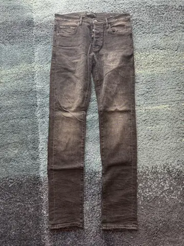 PURPLE BRAND LOW RISE SKINNY JEAN P001