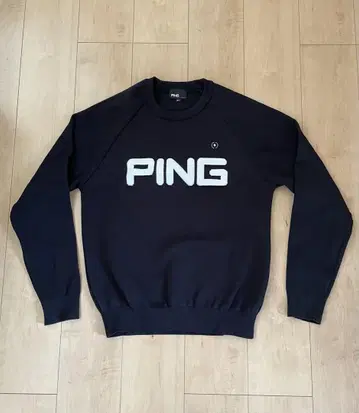 PING 블랙 스웨터 M 사이즈
