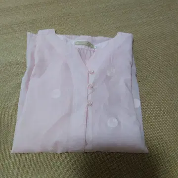 크로커다일 옅은 핑크 긴팔 셔츠 L 사이즈