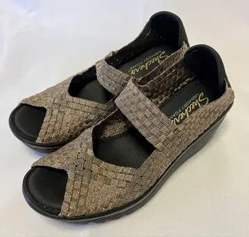 Skechers 메모리폼 스포츠 샌들