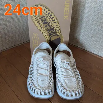 박스 포함 KEEN 스니크 아스토리아 화이트 계열 스포츠 샌들