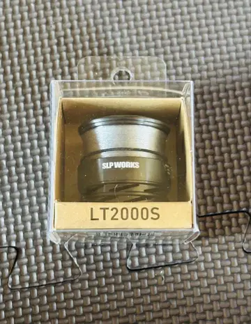 다이와 SLPWORKS LT 베타 2000S 스풀 II CS 블랙