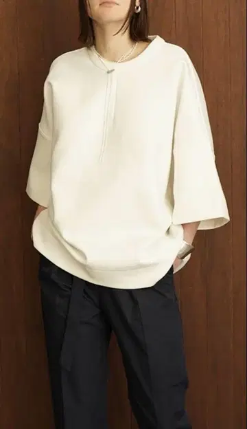 BULKY LINE HALF SLEEVE TOPS
