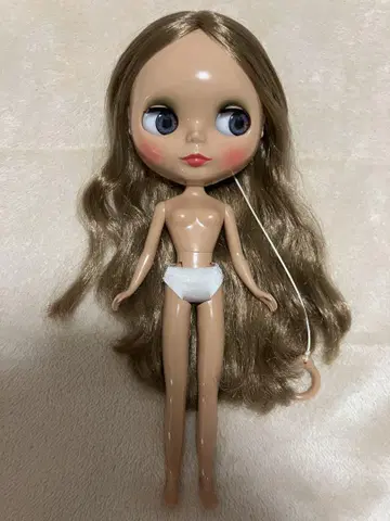 네오 브라이스 잔냐 리멤버즈 본체