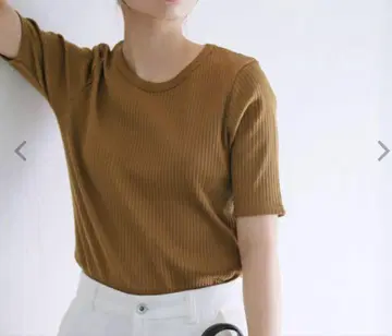La TOTALITE 카멜 크루넥 리브 풀오버