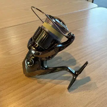 22 스텔라 C5000XG 시마노