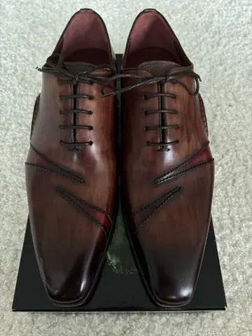 미사용 [ MAGNANNI ] 다크 브라운 사이즈 42