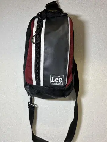 Lee 숄더백 그레이/버건디