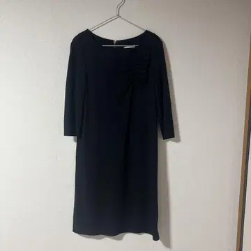kate spade 블랙 무릎 기장 원피스