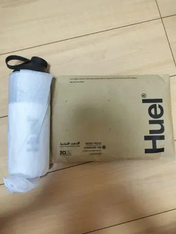 Huel 휴엘 T셔츠