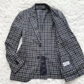 [새상품급] 투모로우랜드 필그림 칼로 바르베라 삼자혼 실크 자켓