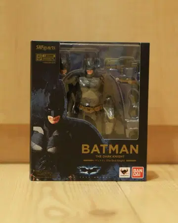 BANDAI SHFiguarts BATMAN THE DARK KNIGHT