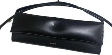 YAHKI 블랙 가죽 숄더백