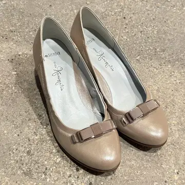 긴자 카네마츠 핑크 베이지 리본 펌프스 23.0cm