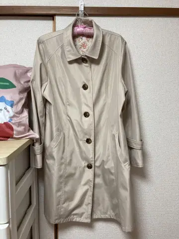 벨메종 스프링 코트 꽃무늬 안감