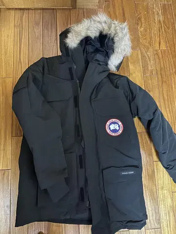 CANADA GOOSE ARCTIC PROGRAM 다운 자켓 M