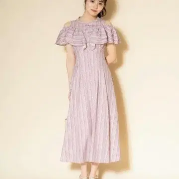 [ 새상품, 미사용 ] 윌 셀렉션 스트라이프 프릴 원피스