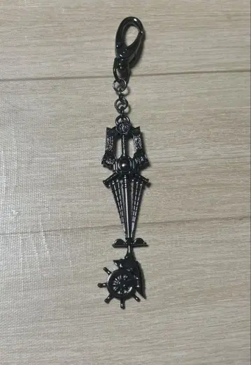 킹덤하츠 키 블레이드 키링 래더 오브 페이트