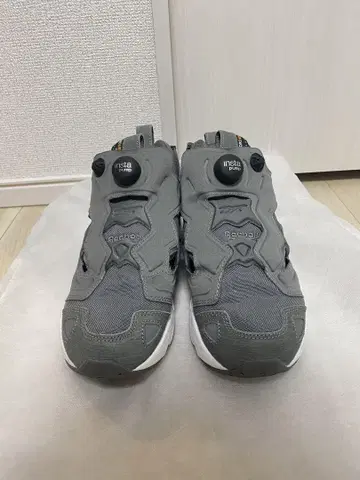 Reebok 펌프 퓨리 그레이 24.5cm