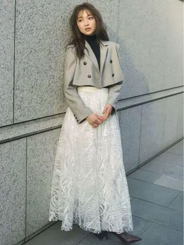 SNIDEL 23AW 스팽글 자수 스커트 롱 플레어 S 사이즈