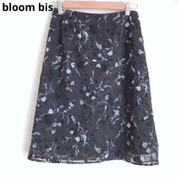 블루밍 비스 플레어 스커트 미디 스커트 꽃무늬 일본제 고급 네이비