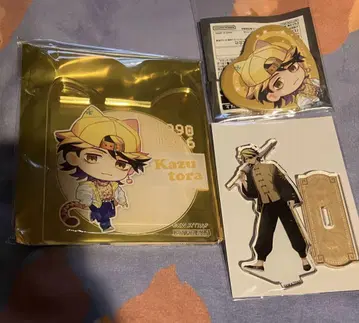 도쿄 리벤저스 하네미야 카즈토라 아크릴 스탠드 캔 배지