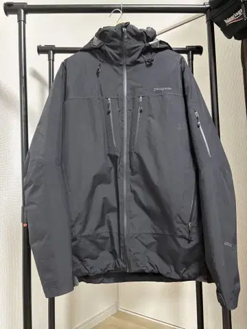 patagonia 블랙 프리모 다운 자켓 마운틴 후드티