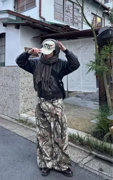 [ 엔도 마모루 군 착용 ] deaile 리얼 트리 데님