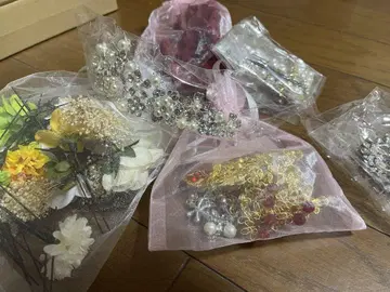 웨딩 티아라. 머리 장식 헤어 세팅